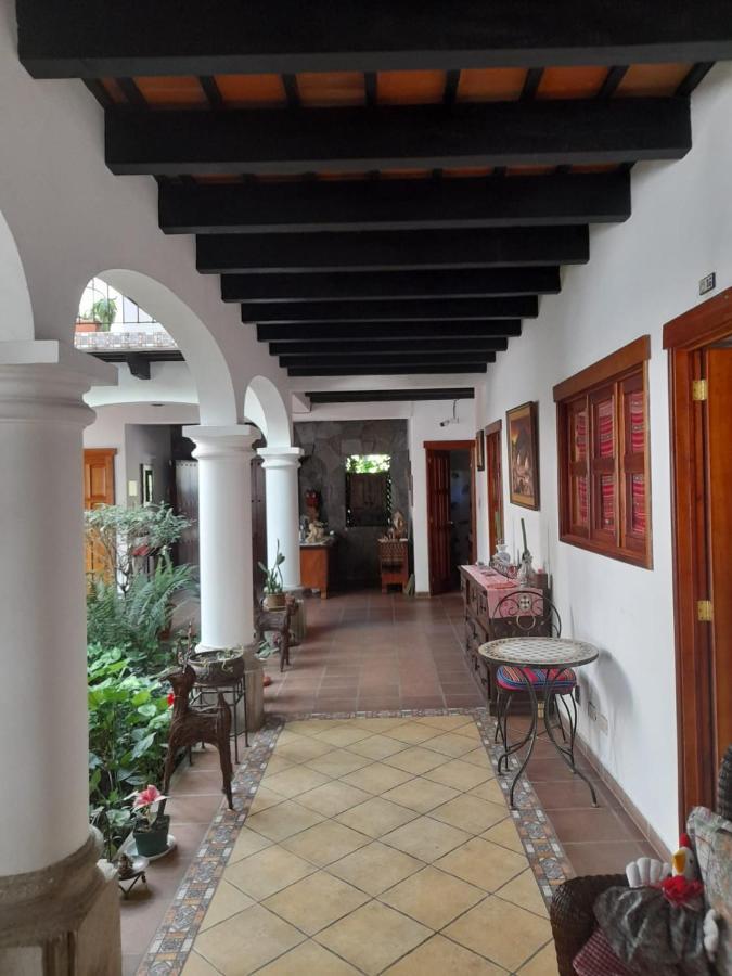 Hotel Y Jardines Casa Buho Antigua Exterior photo